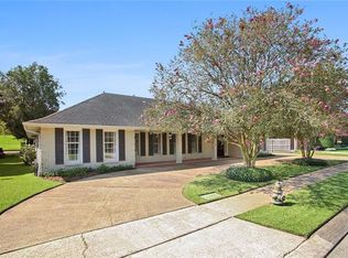 7312 Stoneleigh Dr, Harahan, LA 70123