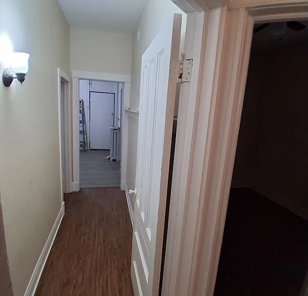 1009 W Garfield Blvd #1 — Photo 9