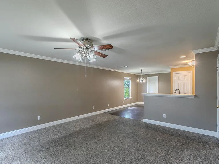 824 Palo Duro Dr — Photo 2