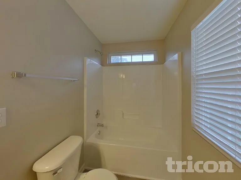 5862 Mahogany Pl SW — Photo 10