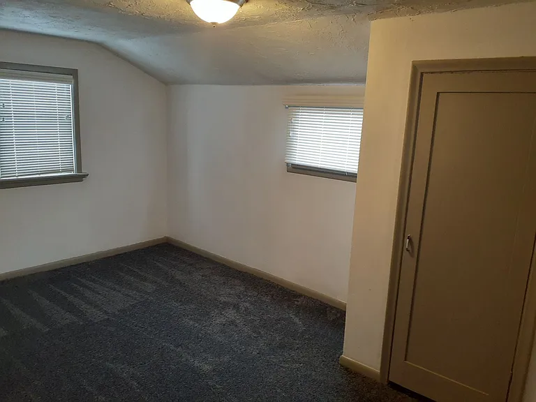 5082 W Highway 33 — Photo 19