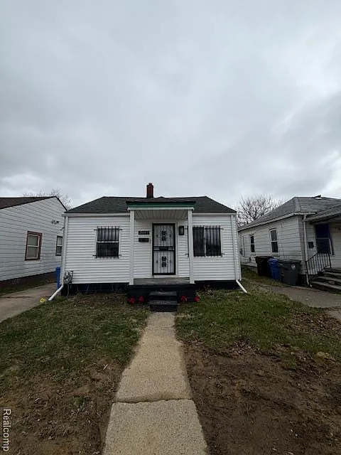 Building Photo - 3887 Moore Ave
