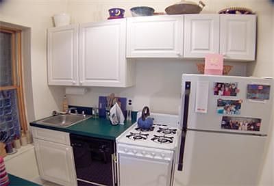 3rd image of 471 W End Ave APT 2R