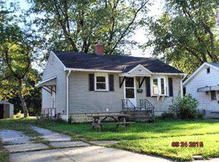 194 E Tibbitts St, Geneva, OH 44041