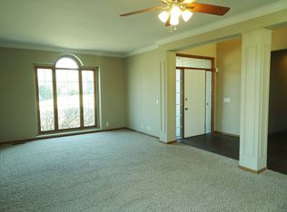 1414 S 173rd St, Omaha, NE 68130