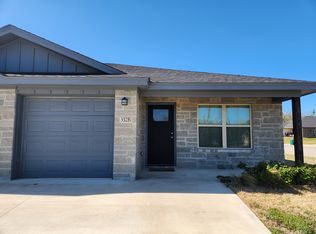 332 Arnold Dr #B, Belton, TX 76513