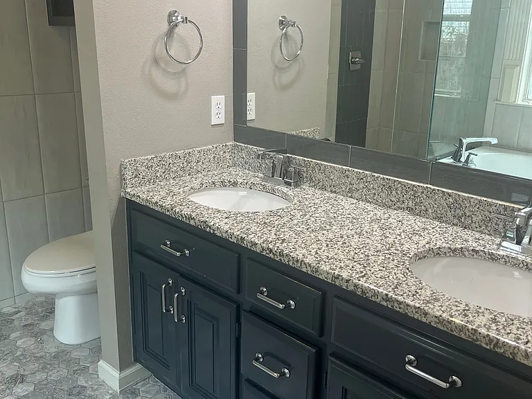 2319 Stoney Creek Dr — Photo 13