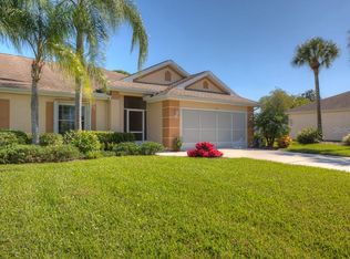 707 Staffordshire Ln, Sun City Center, FL 33573