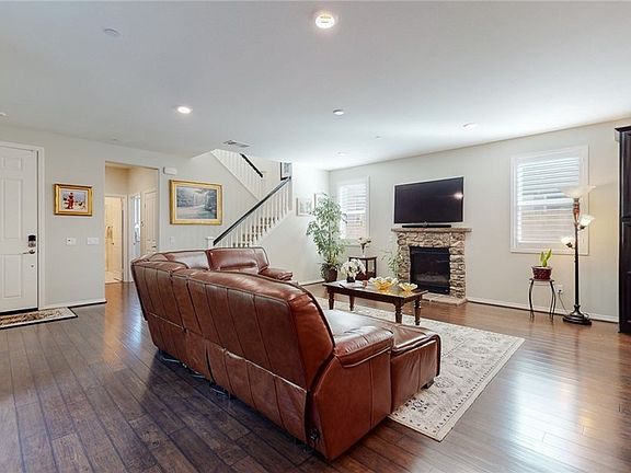 4th image of 28491 Camino Del Arte Dr
