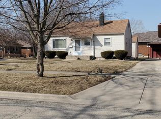 1061 Taylor St, Joliet, IL 60435