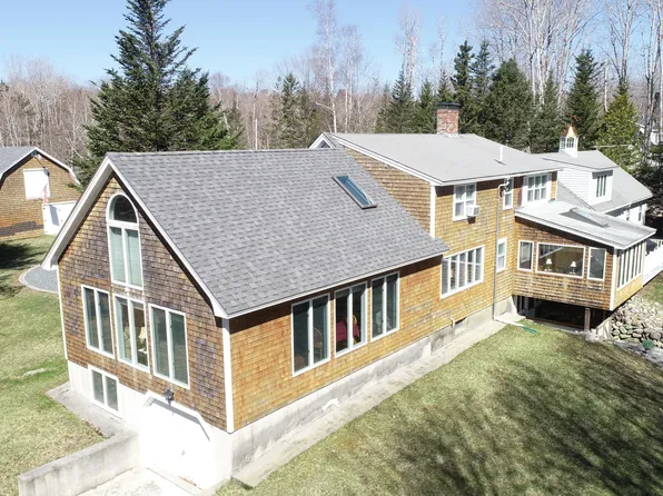 18 Via Monaco, Surry, ME 04684
