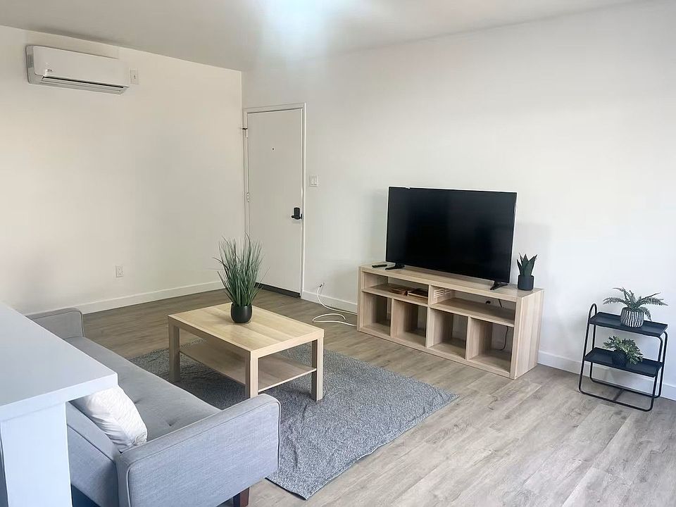 1st image of 521-523 E Live Oak Ave #523D