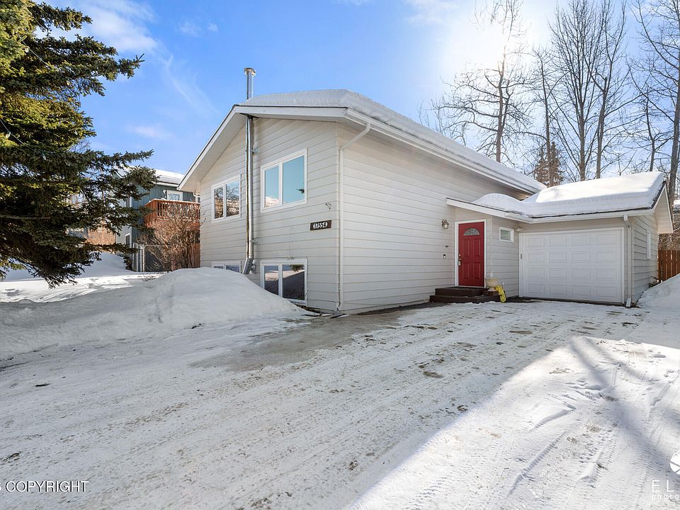 1st image of 17554 Meadow Creek Dr