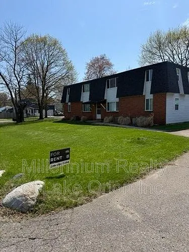 80 Myron St #1 Photo 1