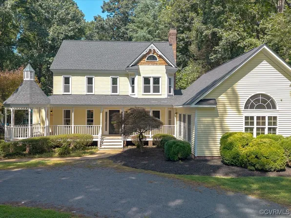 2701 Pine Ridge Ln, Powhatan, VA 23139