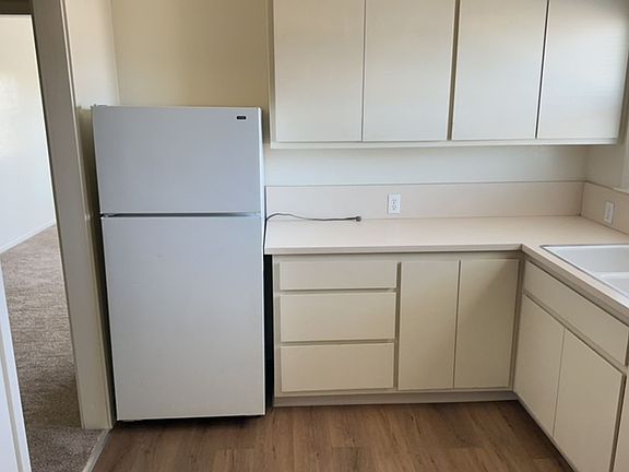 3rd image of 1240 Missouri St APT 3