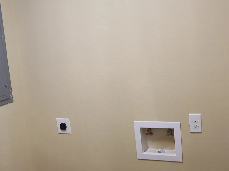 110 Walnut Ln — Photo 14