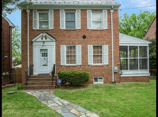 4535 Garrison St NW, Washington, DC 20016