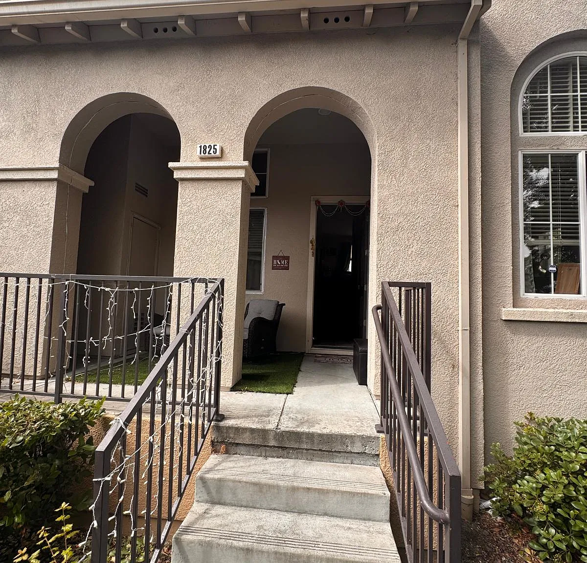 1825 Garzoni Pl — Photo 1