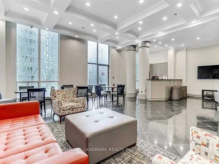 7 Lorraine Dr #1511 — Photo 15