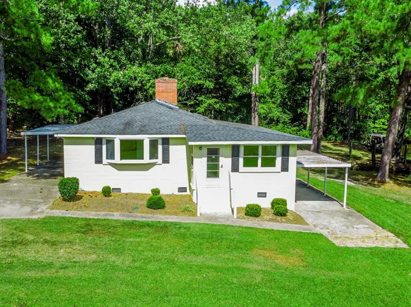 159 Fourth Avenue, Hertford, NC 27944