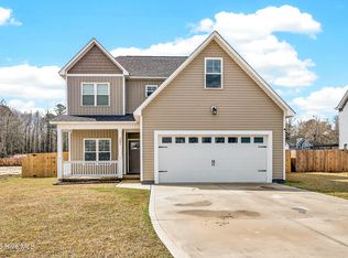 205 W Theriault Court, Jacksonville, NC 28540