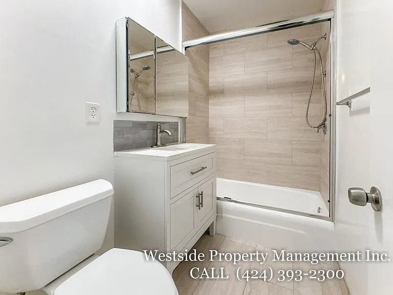 1111 Lincoln Blvd #7 — Photo 16