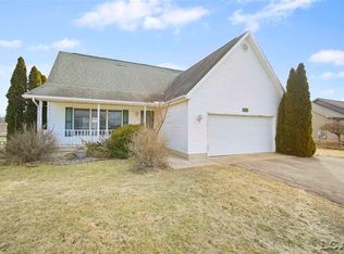 3211 Northmor Dr E, Adrian, MI 49221