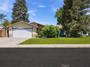6916 Bandolero Way, Bakersfield, CA