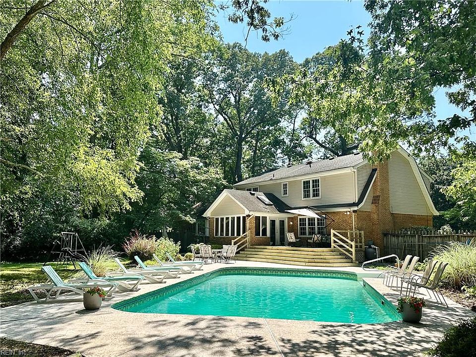 1st image of 804 Coverdale Ln
