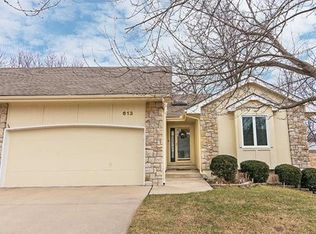 613 NW Timberbrooke Dr, Lees Summit, MO 64081