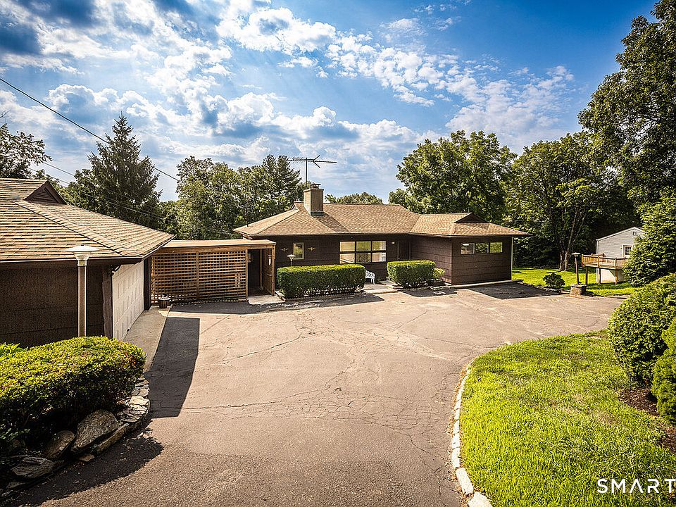 1st image of 61 Soundview Avenue