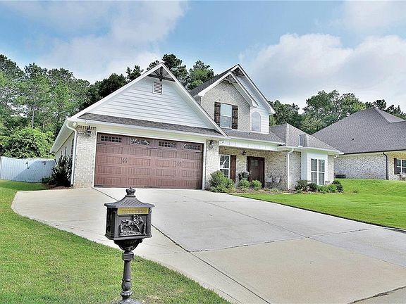 2nd image of 2708 Sterling Dr