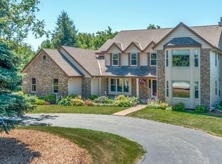 317 Loftwood Ter, Colgate, WI 53017