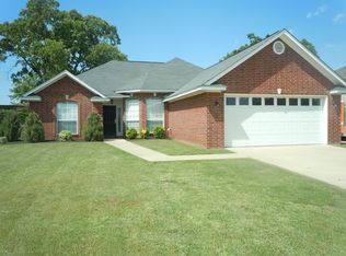 5033 Pine Crest Cir, Texarkana, AR 71854