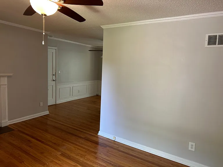 5220 Sycamore Dr — Photo 5