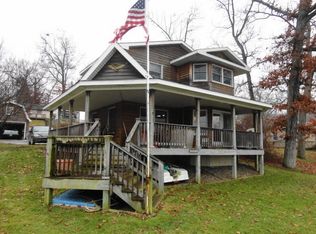 20 Ln 201 Crooked Lk, Angola, IN 46703