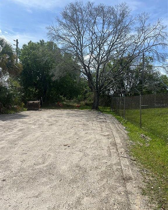 2nd image of 0 Ree Ln