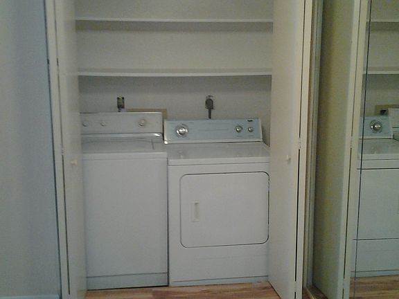 4th image of 501 W Yukon Dr Unit 2