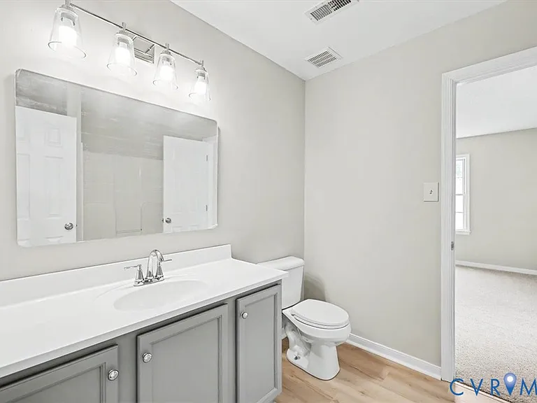 10017 Chartwood Ct — Photo 17