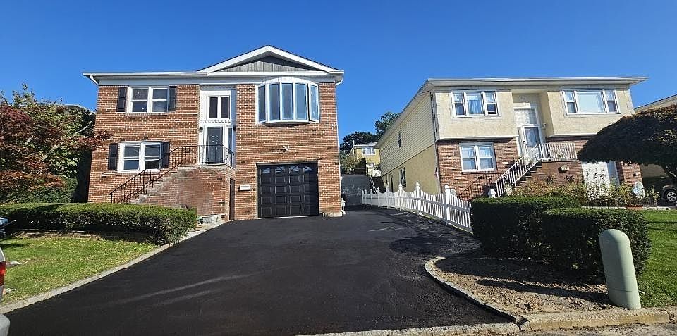 1st image of 26 Hudson View Drive