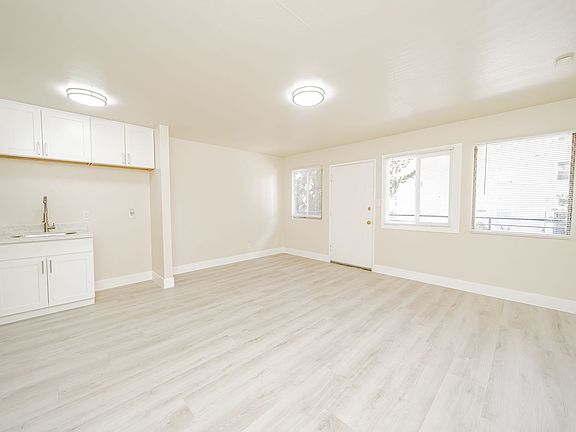 2nd image of 645 Foothill Blvd #7