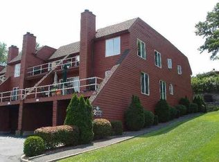 10 Riverview, Port Ewen, NY 12466