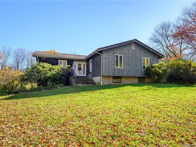 127 Picketts Ridge Road, Redding, CT, 06896