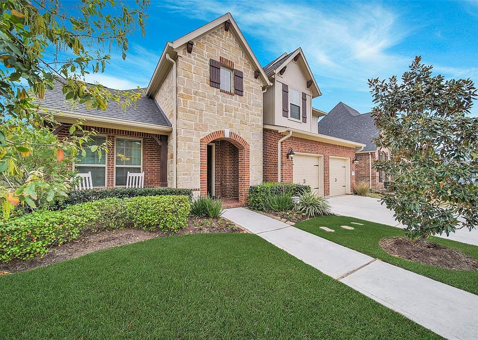 1st image of 9923 Downey Emerald Dr