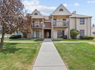 3608 Timberbridge Dr APT C, Valparaiso, IN 46383