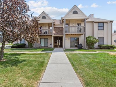 3608 Timberbridge Dr APT C, Valparaiso, IN, 46383