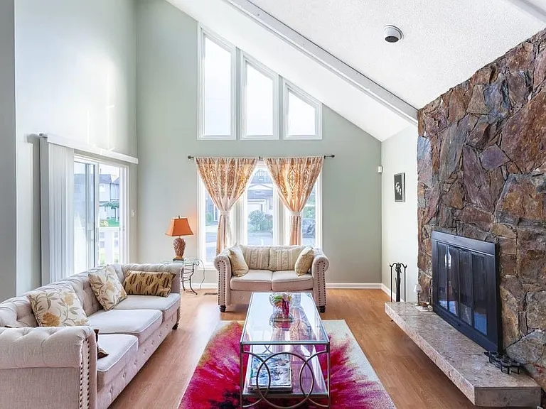 6000 Goldsmith Dr — Photo 8