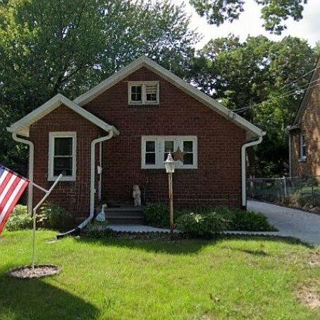 1st image of 2041 12th St