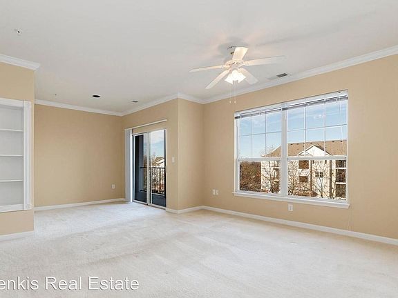 2nd image of 19607 Galway Bay Cir APT 304